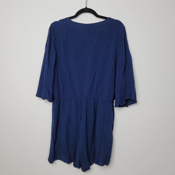 Forever21 Plus blue romper - Picture 3 of 3
